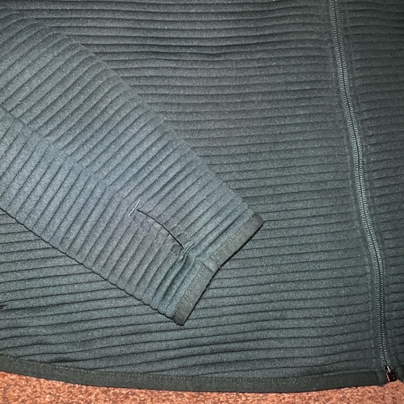 Eagles zip up fleece jacket - Picture 8 of 11